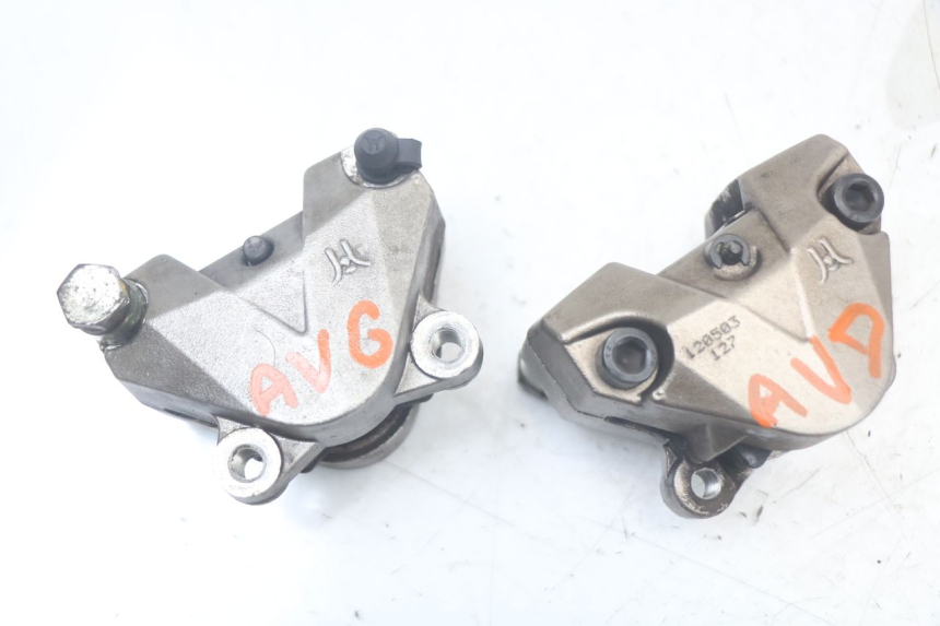 photo de FRONT BRAKE CALIPER QUADRO 3D S 350 (2013 - 2018)