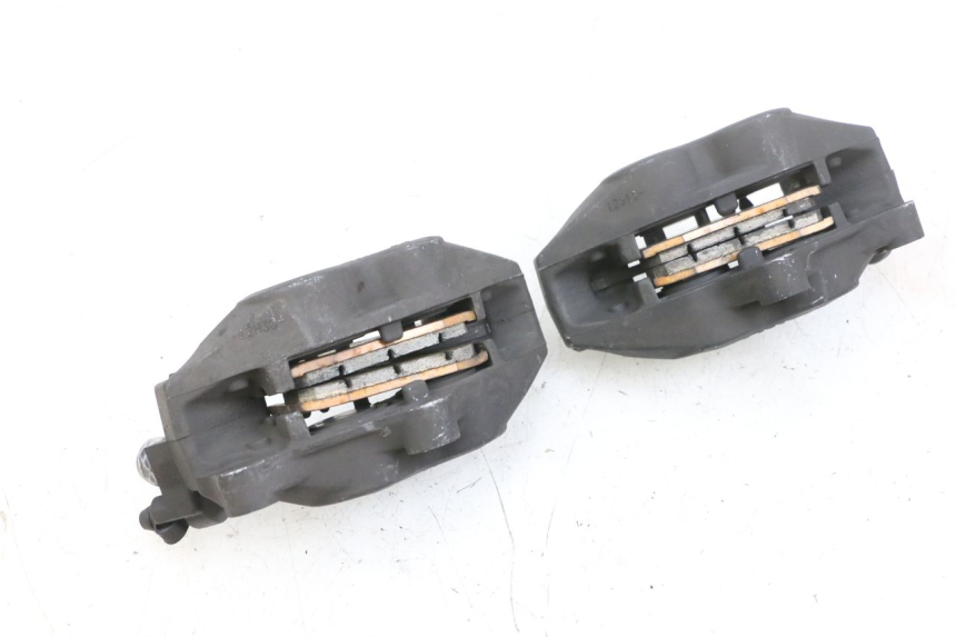photo de FRONT BRAKE CALIPER BMW R RT ABS 1200 (2010 - 2014) - Surface and material condition