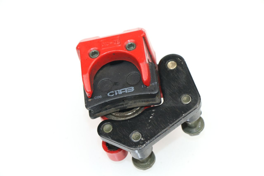 photo de FRONT BRAKE CALIPER UNIVERSAL BIKE RETRO 50QT-4 50 (2010 - 2018)