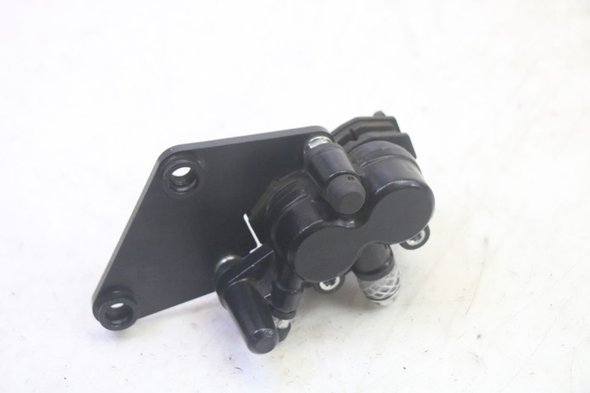 photo de FRONT BRAKE CALIPER JM MOTORS SANTANA EVO 50 (2024 - 2026) - Technical close-up