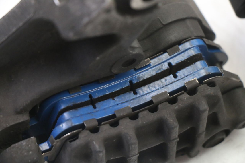 photo de FRONT BRAKE CALIPER HONDA ST PAN EUROPEAN 1300 (2002 - 2013)