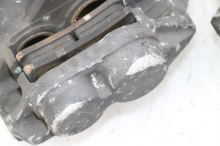 photo de FRONT BRAKE CALIPER YAMAHA TDM ABS 900 (2002 - 2014)