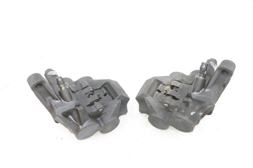 photo de FRONT BRAKE CALIPER YAMAHA TDM ABS 900 (2002 - 2014) - Product overview