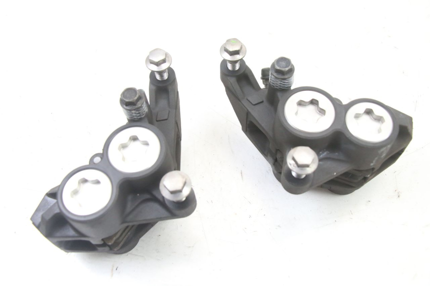 photo de FRONT BRAKE CALIPER YAMAHA TRACER 7 700 (2020 - 2024)