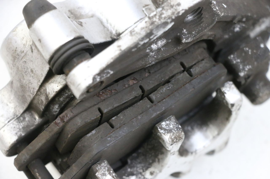 photo de FRONT BRAKE CALIPER YAMAHA X-MAX XMAX 125 (2010 - 2013) - Zoom on usage condition