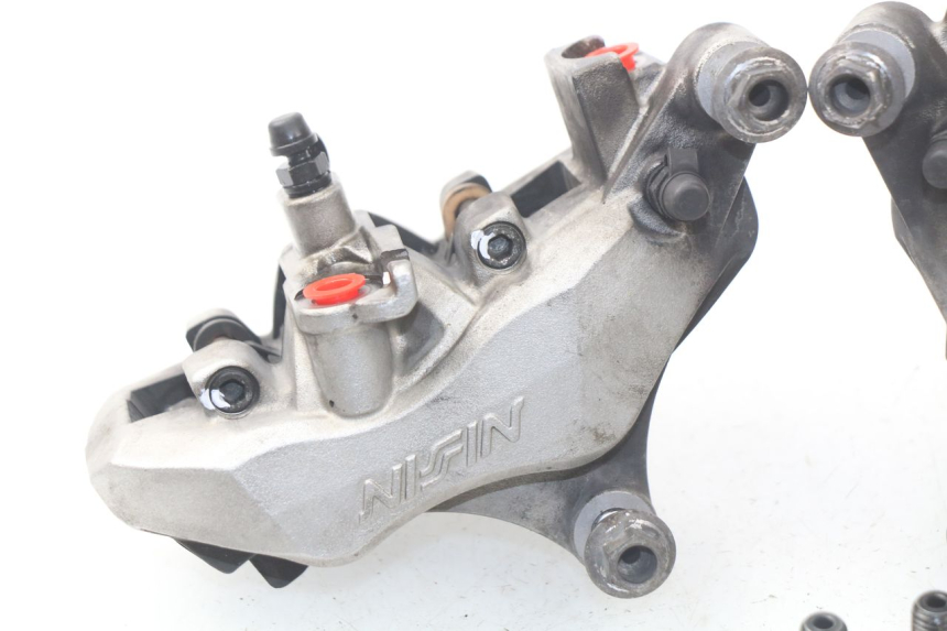 photo de FRONT BRAKE CALIPER YAMAHA FJR ABS 1300 (2006 - 2012)