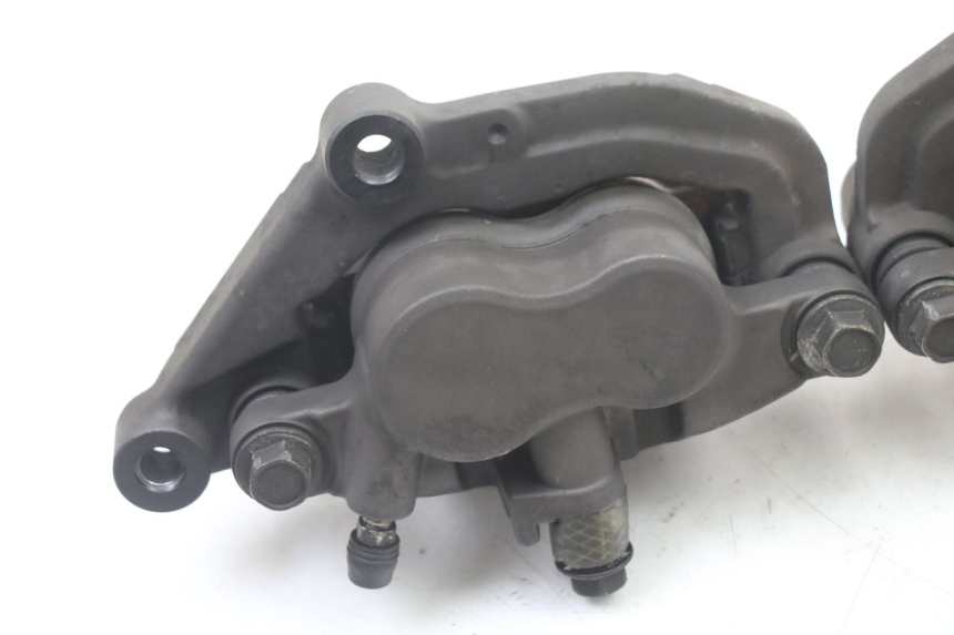 photo de FRONT BRAKE CALIPER YAMAHA XJ6 ABS 600 (2008 - 2016)