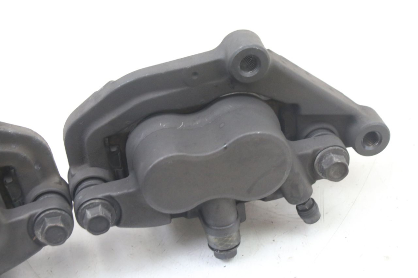 photo de FRONT BRAKE CALIPER YAMAHA XJ6 ABS 600 (2008 - 2016)