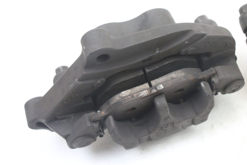 photo de FRONT BRAKE CALIPER YAMAHA XJ6 ABS 600 (2008 - 2016)