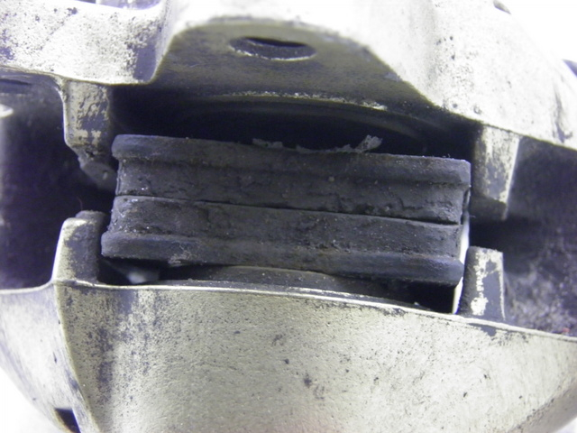 photo de FRONT BRAKE CALIPER YAMAHA YN NEO'S 50 (1997 - 2004)