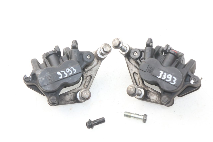 photo de FRONT BRAKE CALIPER YAMAHA YP X-MAX XMAX 400 (2014 - 2017)