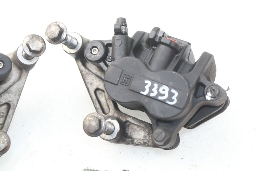 photo de FRONT BRAKE CALIPER YAMAHA YP X-MAX XMAX 400 (2014 - 2017)