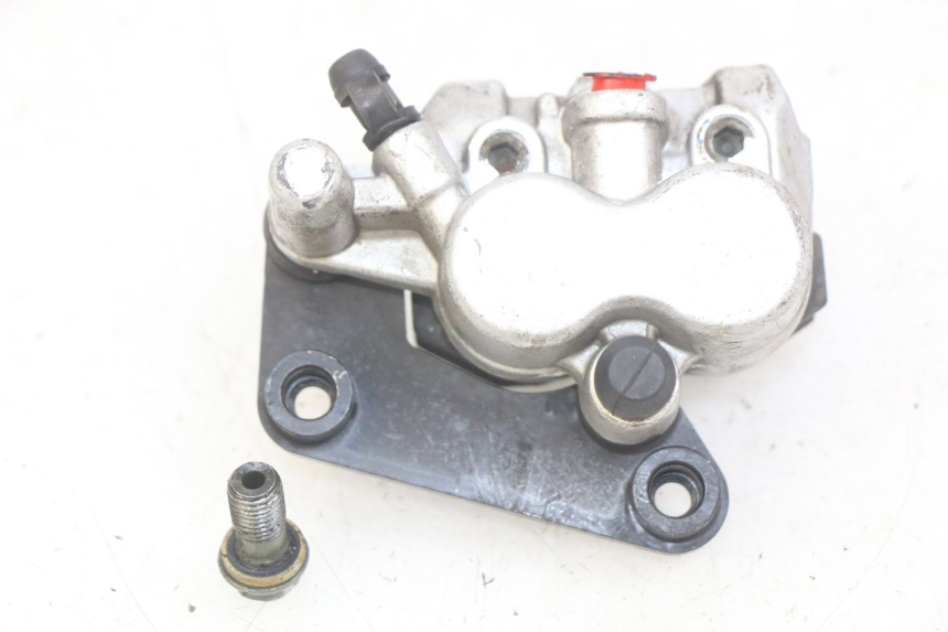 photo de FRONT BRAKE CALIPER YIYING YY125T 125 (2006 - 2014)