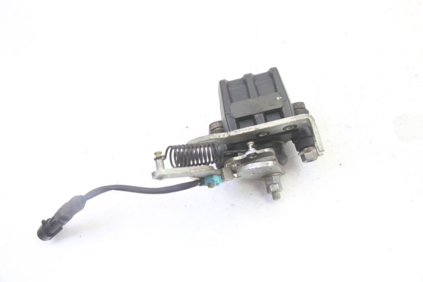 photo de BRAKE CALIPER ROLL LOCK PIAGGIO MP3 LT 300 (2010 - 2016) - Component detail