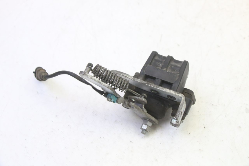 photo de BRAKE CALIPER ROLL LOCK PIAGGIO MP3 125 (2006 - 2014)