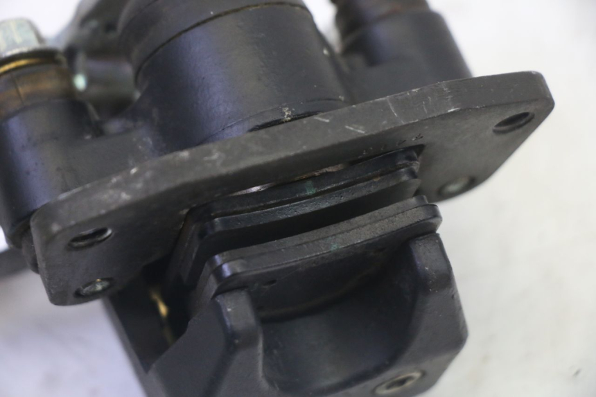 photo de BRAKE CALIPER ROLL LOCK PIAGGIO MP3 125 (2006 - 2014)