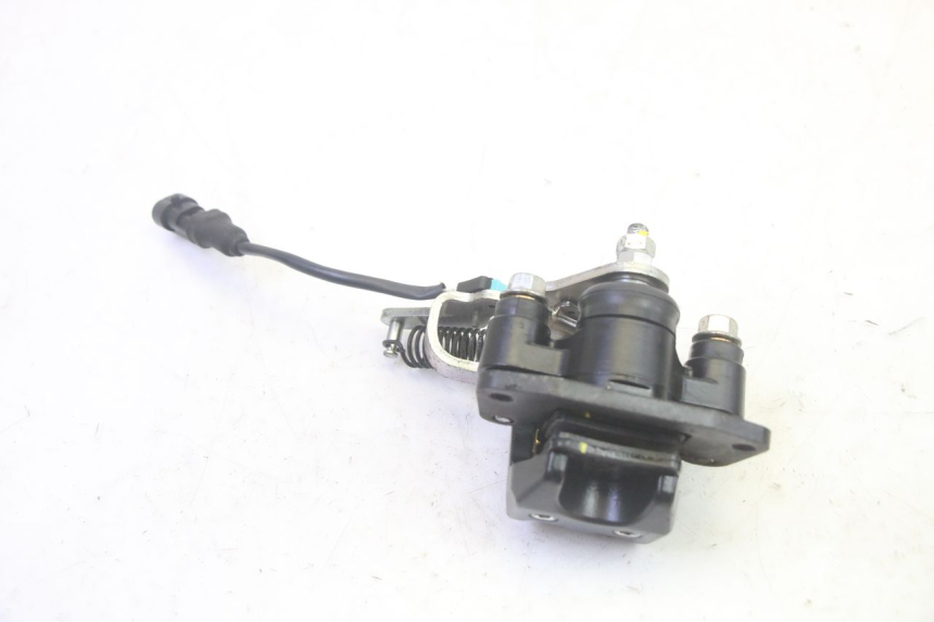 photo de BRAKE CALIPER ROLL LOCK PIAGGIO MP3 RL 250 (2007 - 2010) - Fixing points details