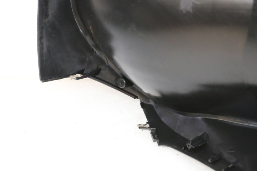 photo de FRONT FAIRING KYMCO AGILITY CITY 4T 50 (2008 - 2016) - Surface and material condition