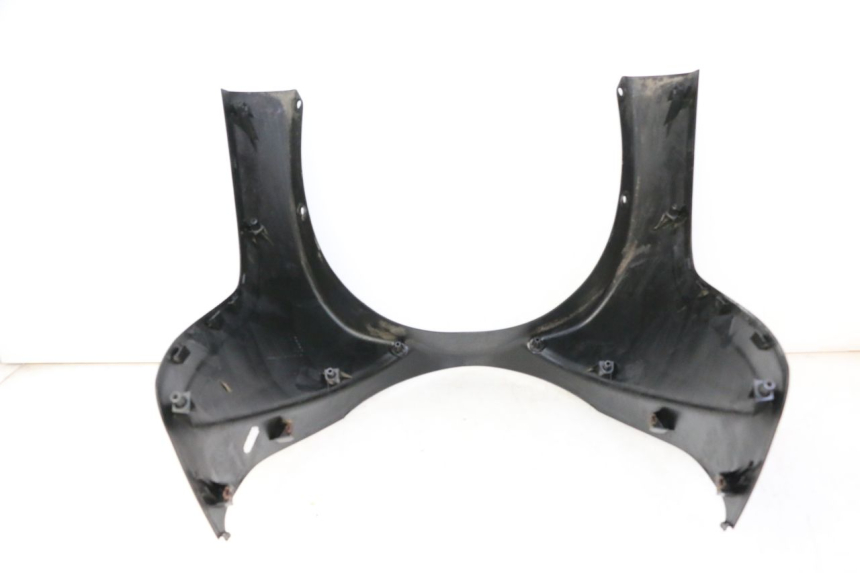 photo de FRONT FAIRING SUZUKI BURGMAN 125 (2007 - 2014)