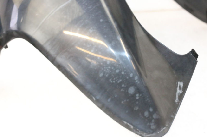 photo de FRONT FAIRING SUZUKI BURGMAN 125 (2007 - 2014)