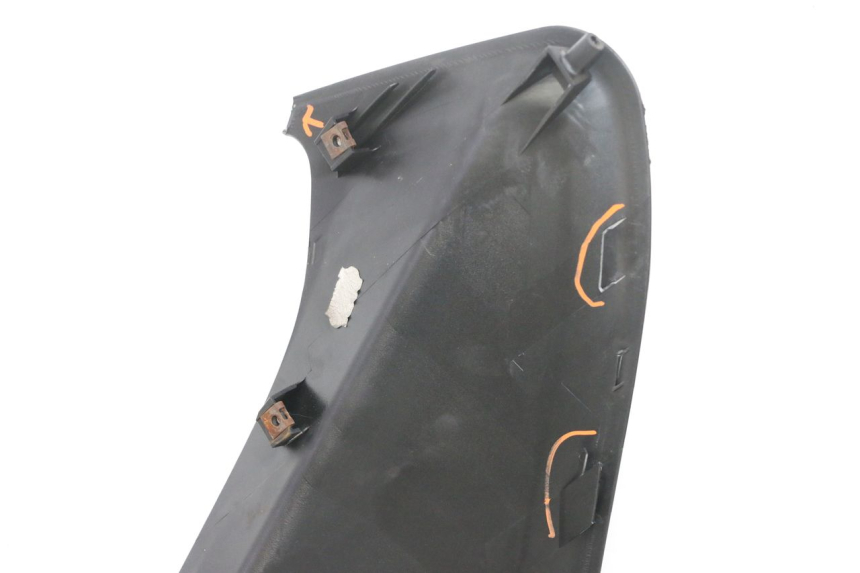 photo de FRONT FAIRING SUZUKI BURGMAN 125 (2007 - 2014) - Checked used part