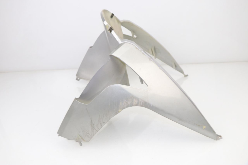 photo de FRONT FAIRING REVATTO FUTURA GT 125 (2006 - 2008)