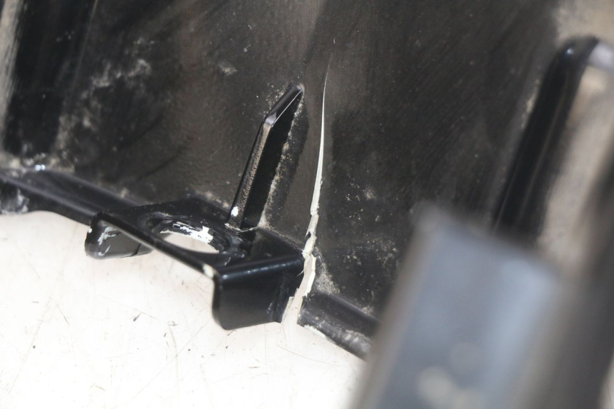 photo de LOWER FRONT FAIRING PEUGEOT CITYSTAR 2T 50 (2018 - 2021)