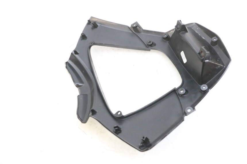 photo de LOWER FRONT FAIRING PIAGGIO MP3 LT 400 (2007 - 2012) - Technical close-up