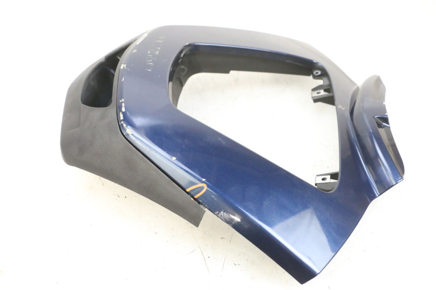 photo de LOWER FRONT FAIRING  PIAGGIO MP3 RL 250 (2007 - 2010) - Technical close-up