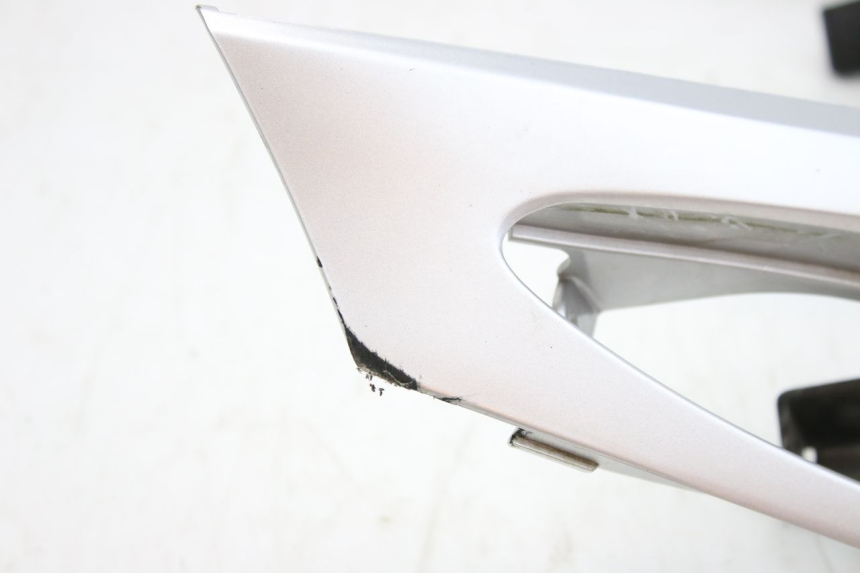 photo de LOWER FRONT PANEL SUZUKI UH BURGMAN 125 (2002 - 2006)