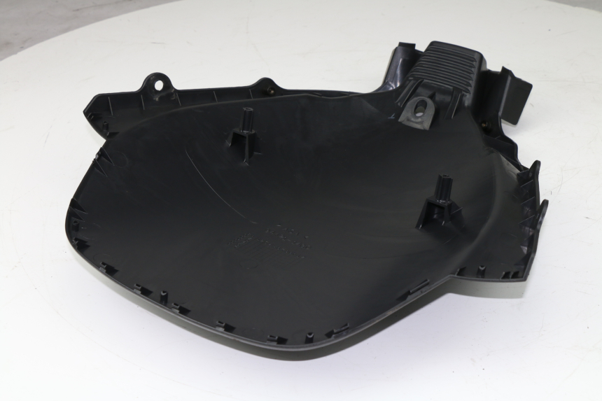 photo de INNER FRONT FAIRING SUZUKI AN BURGMAN 400 (1999 - 2005)