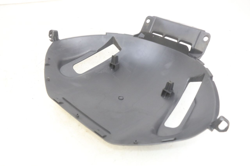 photo de INNER FRONT PANEL SUZUKI BURGMAN 650 (2002 - 2004)