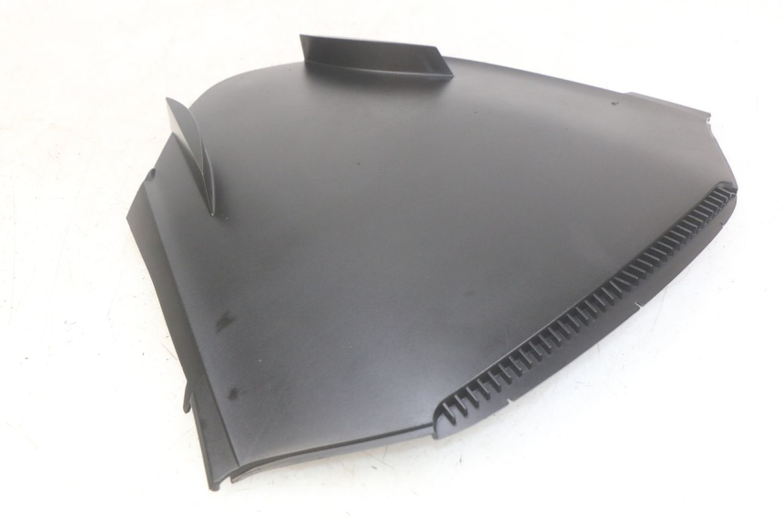 photo de INNER FRONT PANEL YAMAHA YP MAJESTY 400 (2004 - 2008)