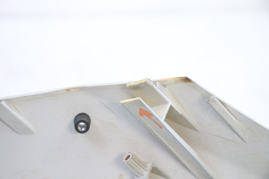 photo de FRONT FAIRING PEUGEOT KISBEE 4T 50 (2018 - 2022)