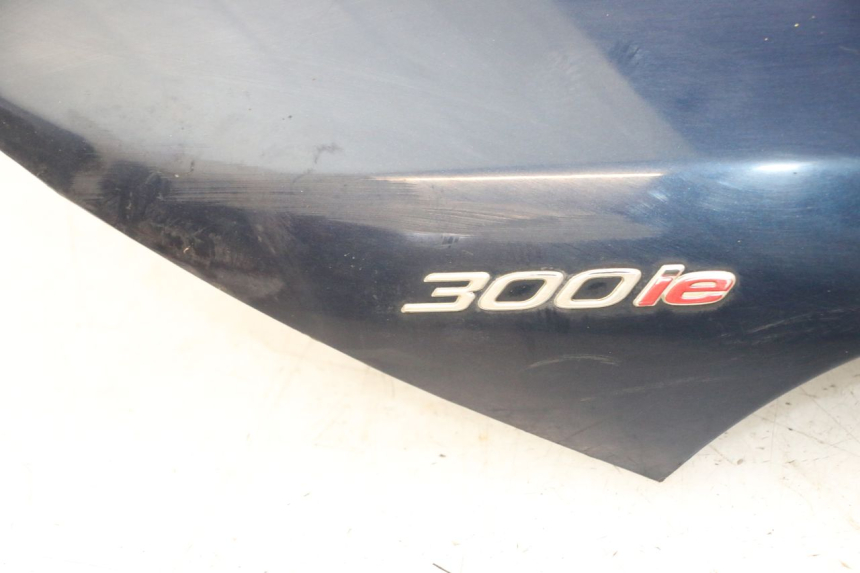 photo de FRONT FAIRING PIAGGIO MP3 LT 300 (2010 - 2016)