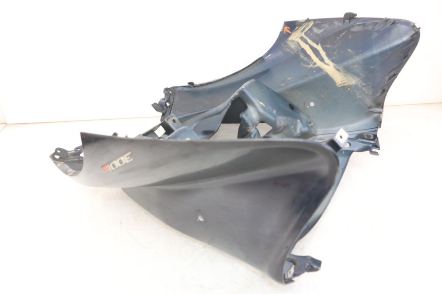 photo de FRONT FAIRING PIAGGIO MP3 LT 300 (2010 - 2016)
