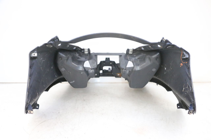 photo de FRONT FAIRING PIAGGIO MP3 RL 250 (2007 - 2010) - Alternative angle