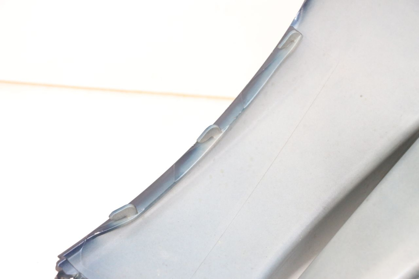 photo de FRONT FAIRING PIAGGIO MP3 RL 250 (2006 - 2010) - Product overview