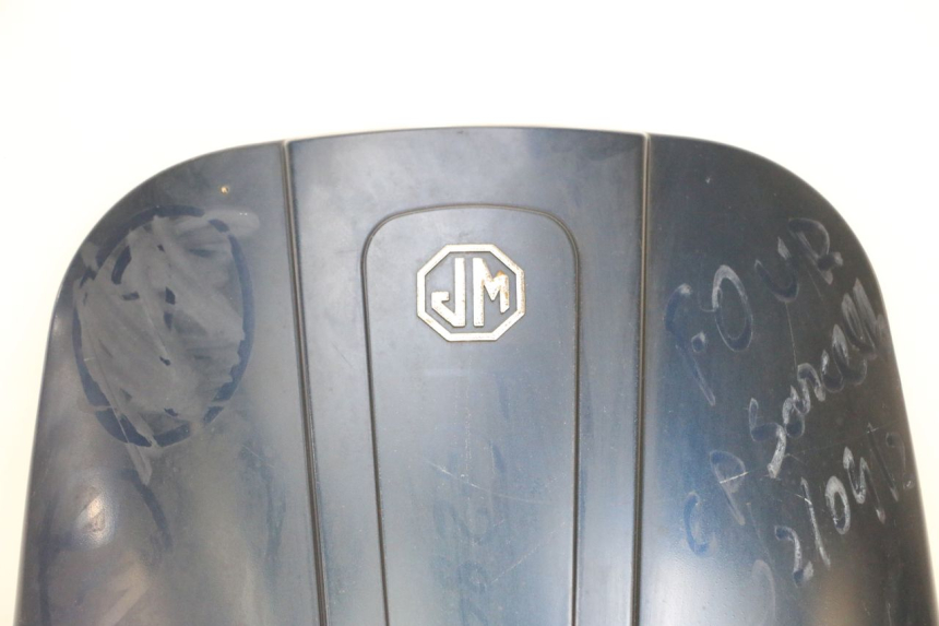 photo de FRONT FAIRING JM MOTORS OLDIES GT 4T 50 (2018 - 2025) - Focus on structure