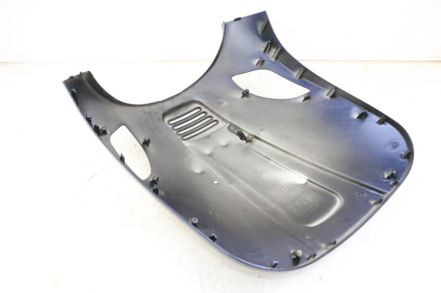 photo de FRONT FAIRING JM MOTORS OLDIES GT 4T 50 (2018 - 2025) - Product overview