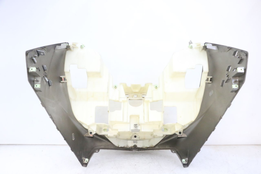 photo de FRONT FAIRING PEUGEOT SATELIS 125 (2013 - 2018)