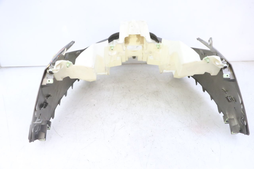 photo de FRONT FAIRING PEUGEOT SATELIS 125 (2013 - 2018)