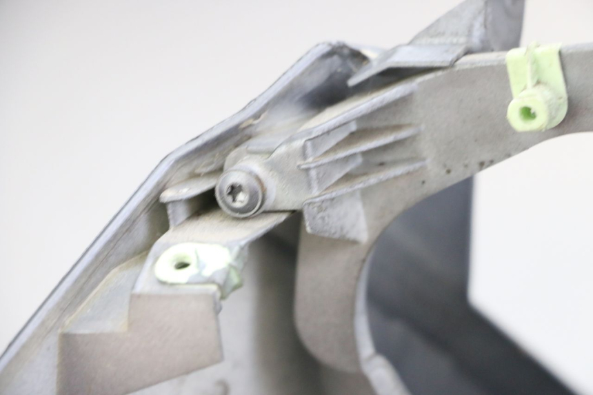 photo de FRONT FAIRING PEUGEOT SATELIS 250 (2006 - 2012)
