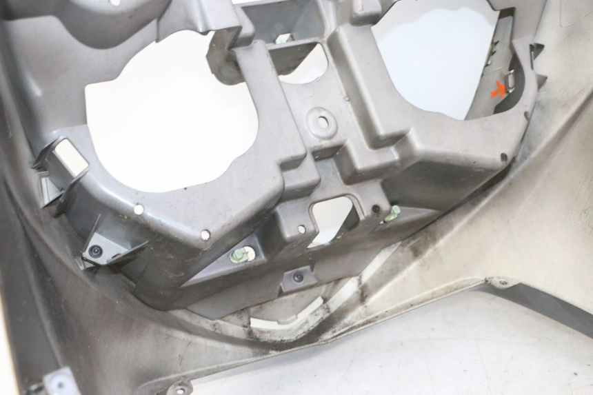 photo de FRONT FAIRING PEUGEOT SATELIS 125 (2006 - 2009)