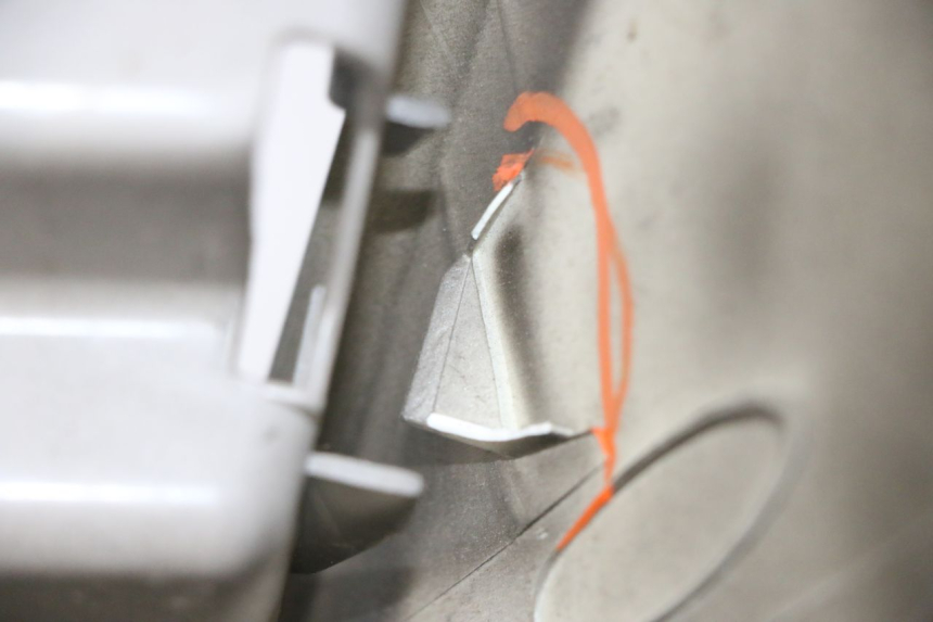 photo de FRONT FAIRING PEUGEOT SATELIS 125 (2006 - 2009)