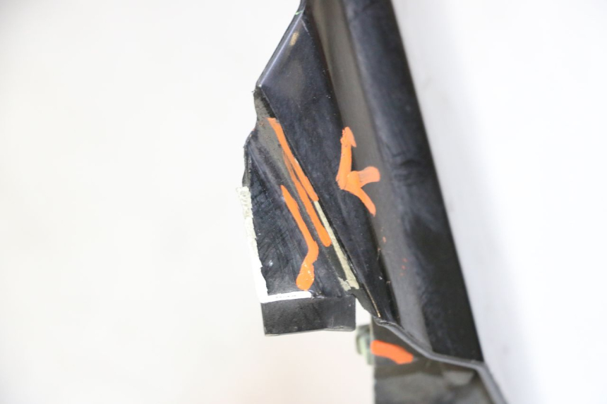 photo de FRONT FAIRING PEUGEOT SATELIS 125 (2006 - 2009)