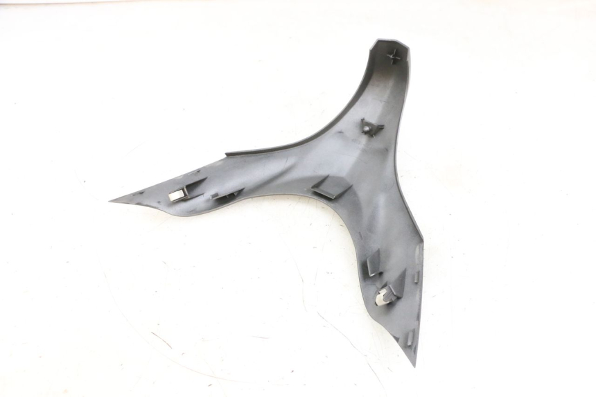 photo de UPPER FRONT FACE SUZUKI BURGMAN 650 (2013 - 2020)