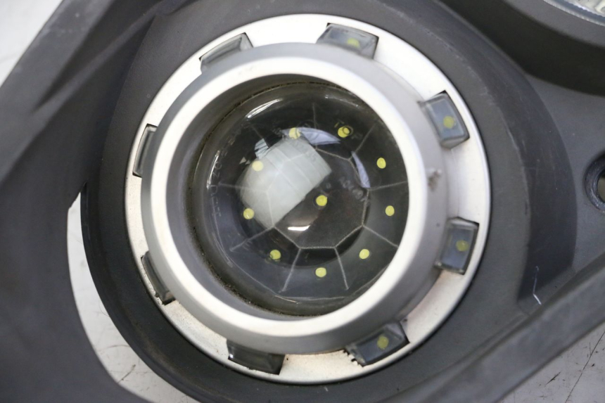 photo de UPPER FRONT PANEL SYM CROX 4T 50 (2016 - 2023)