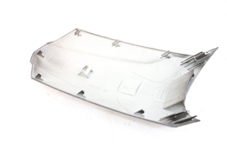 photo de UPPER FRONT PANEL KYMCO LIKE 125 (2009 - 2016) - Markings and original references