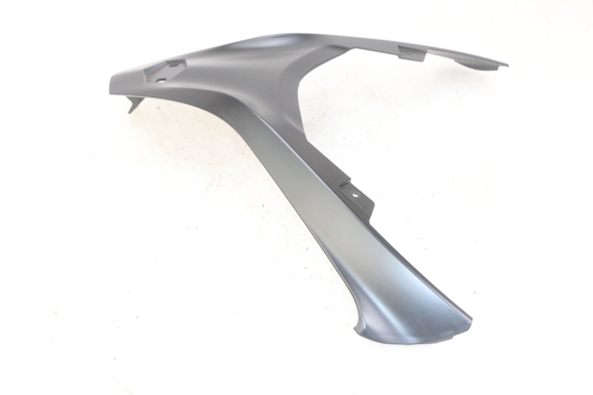 photo de UPPER FRONT FAIRING PIAGGIO MP3 HPE 300 (2019 - 2026) - Alternative perspective